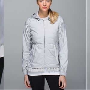 Lululemon springfling windbreaker silverspoon sz10